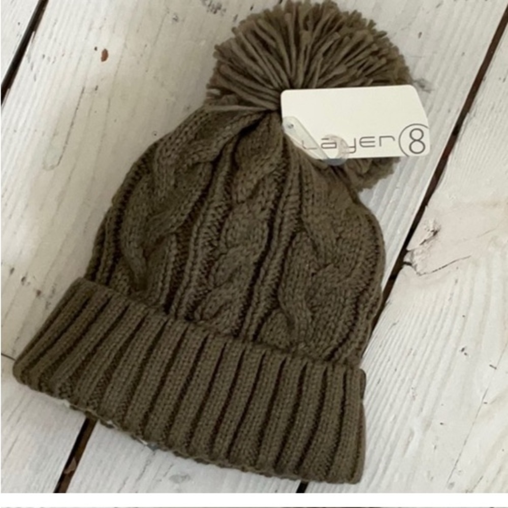 Olive green hat- lined.